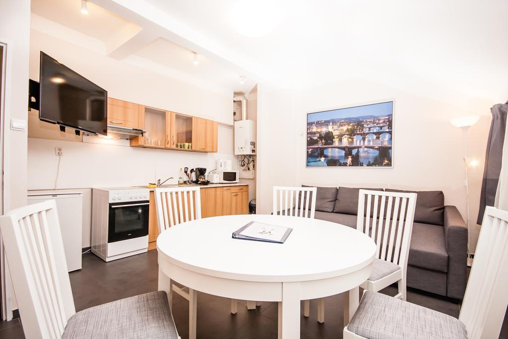 Ferienwohnung Fashion Loft Prag Zimmer foto