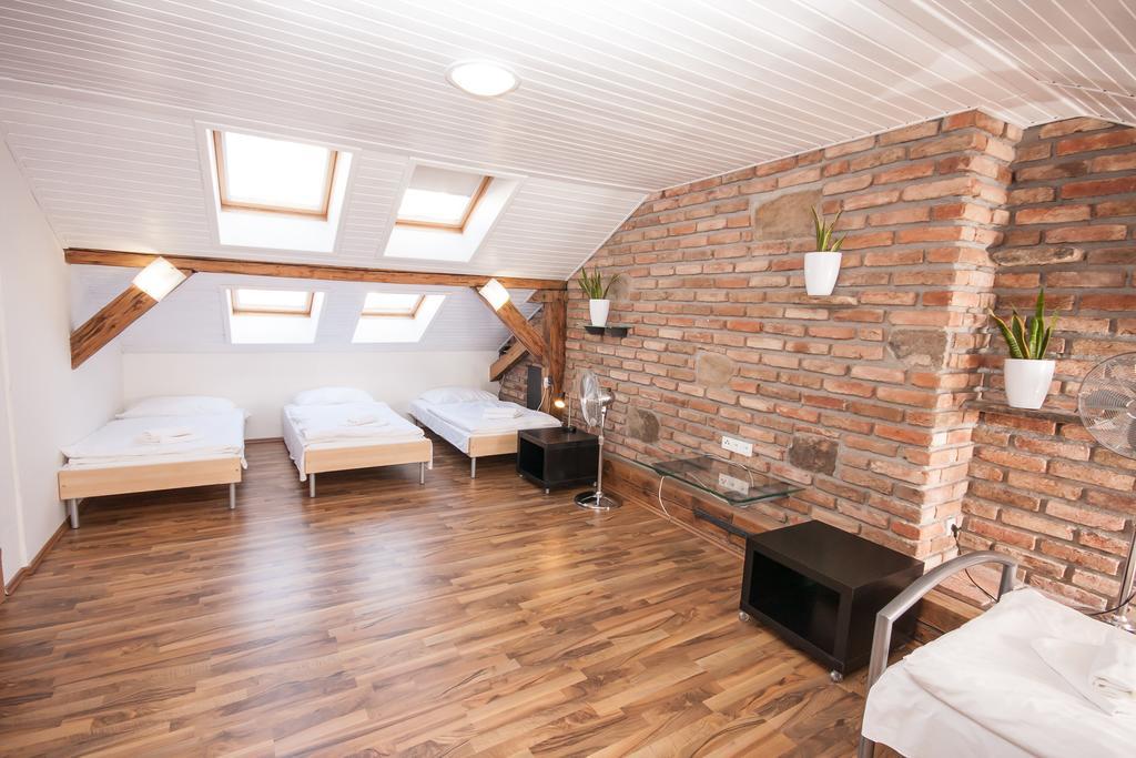 Ferienwohnung Fashion Loft Prag Zimmer foto